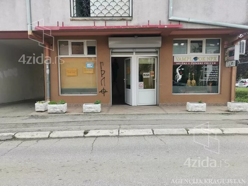 Poslovni prostor | 4zida