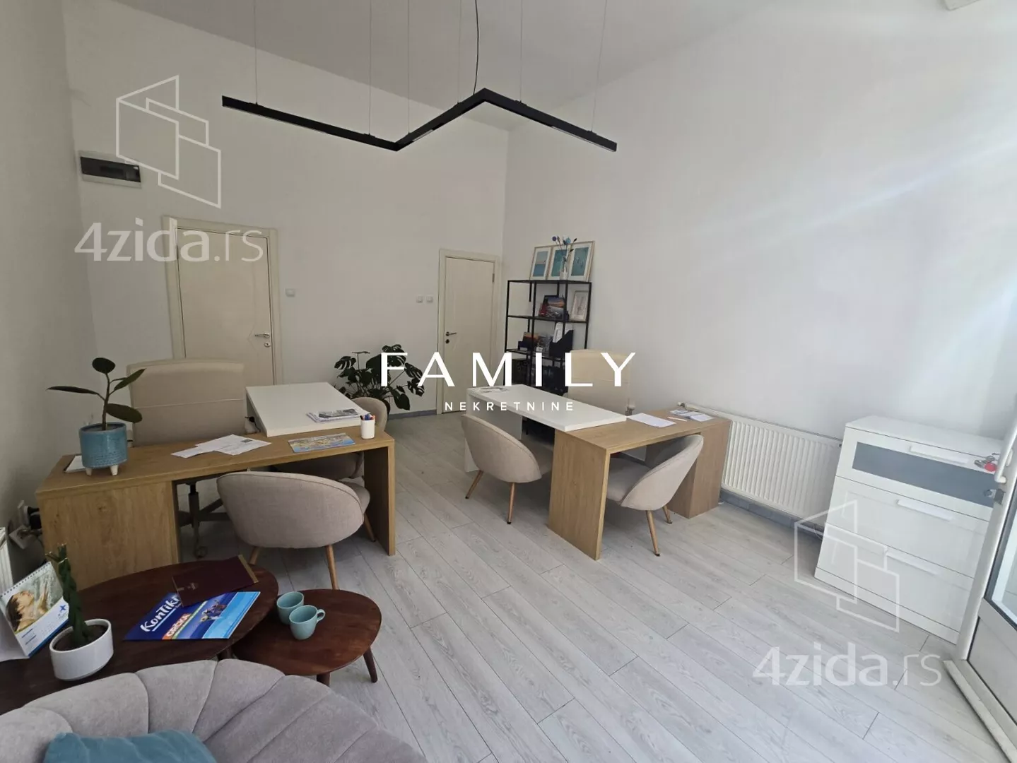 Poslovni prostor | 4zida