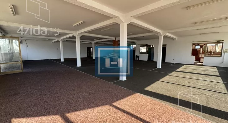 Poslovni prostor | 4zida