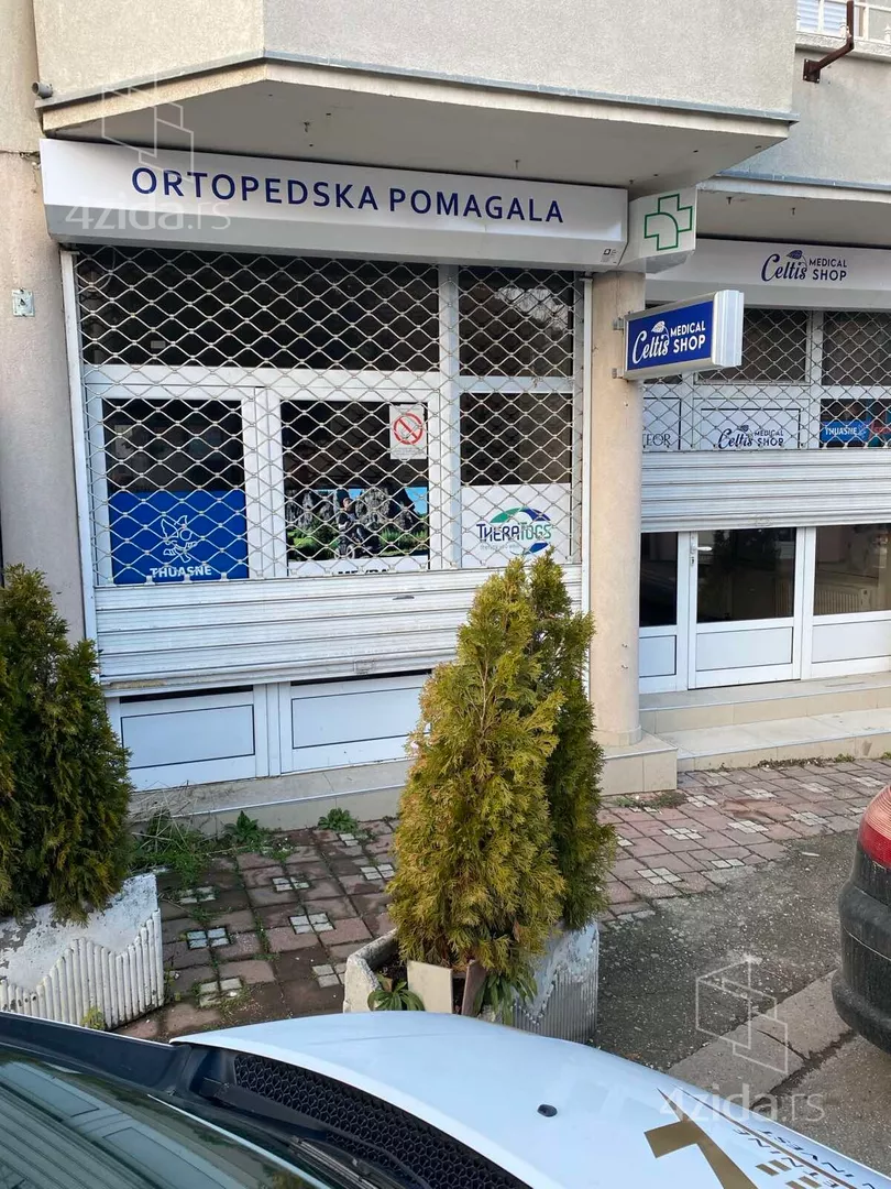Poslovni prostor | 4zida