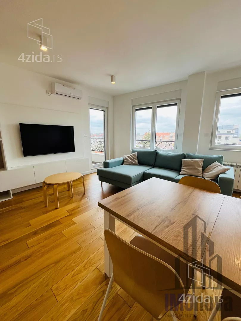 Dvoiposoban stan | 4zida