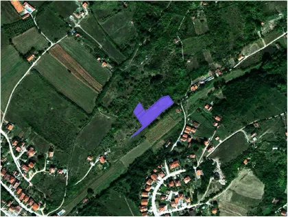 Srednje Brdo | 4zida.rs