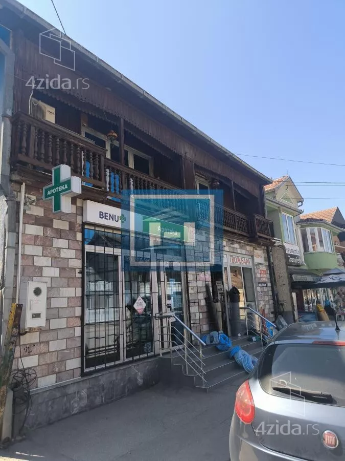 Poslovni prostor | 4zida