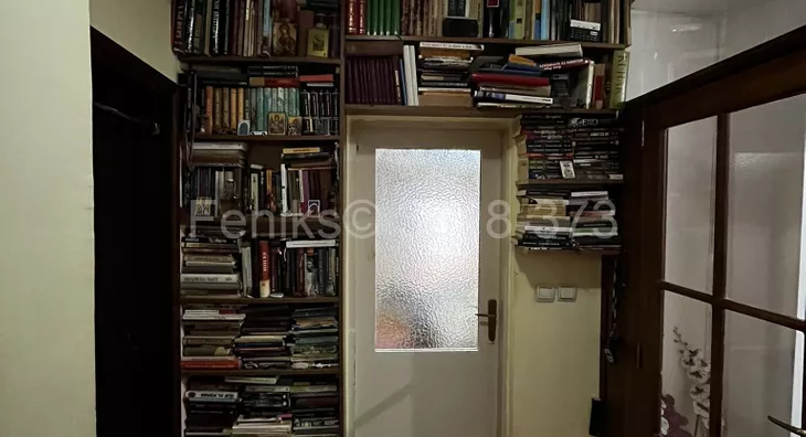 Šestosoban stan | 4zida