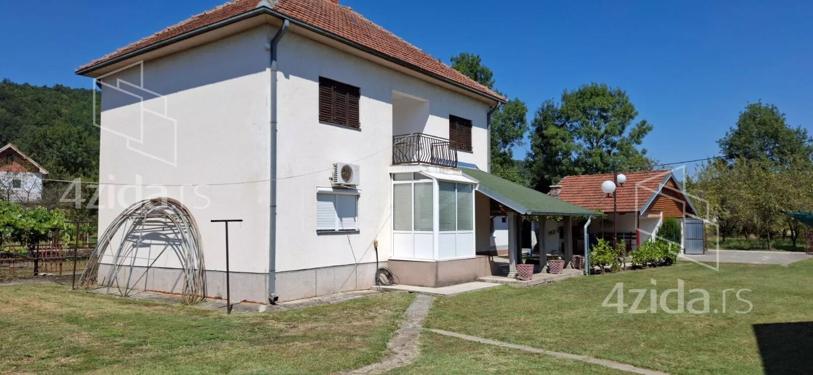 2-etažna kuća | 4zida