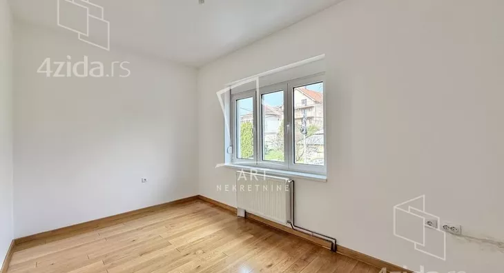 4-etažna kuća | 4zida