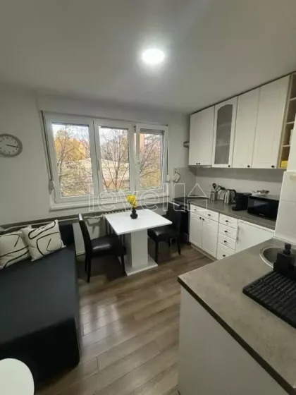 Železnička stanica | 4zida.rs