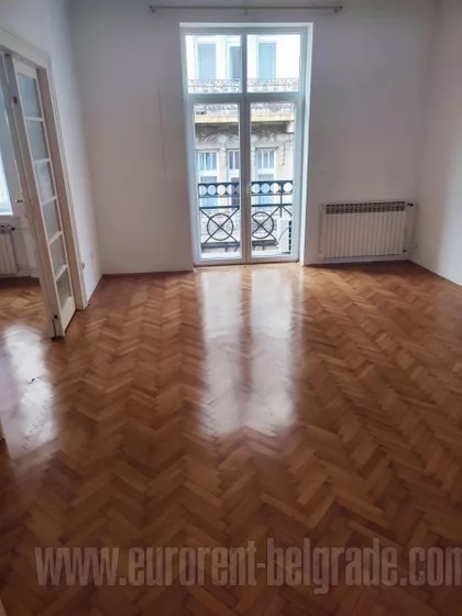 KNEZ MIHAILOVA | 4zida.rs