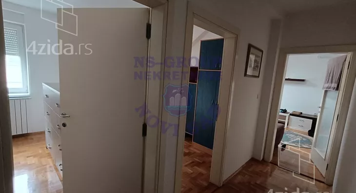 Četvoroiposoban stan | 4zida