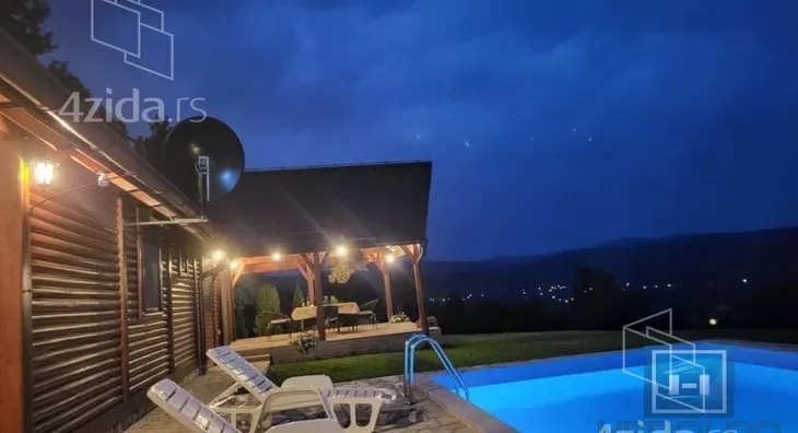 Kuća | 4zida