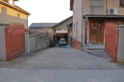 Karađorđeva | 4zida.rs
