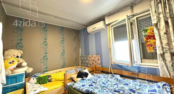 Četvoroiposoban stan | 4zida