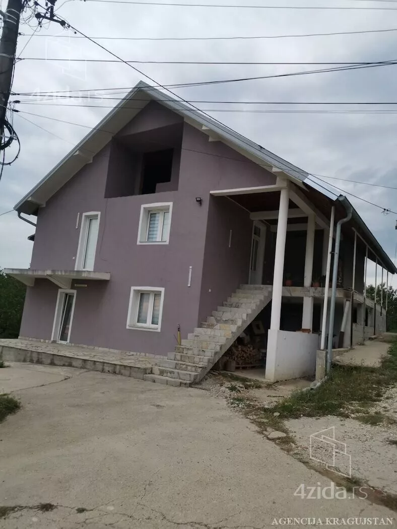 3-etažna kuća | 4zida