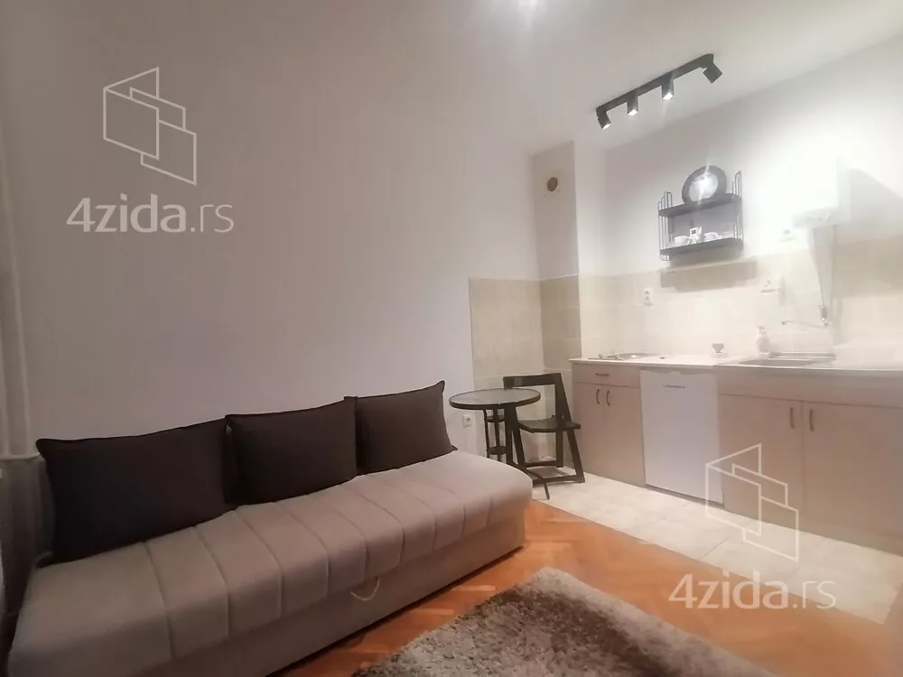 Garsonjera | 4zida
