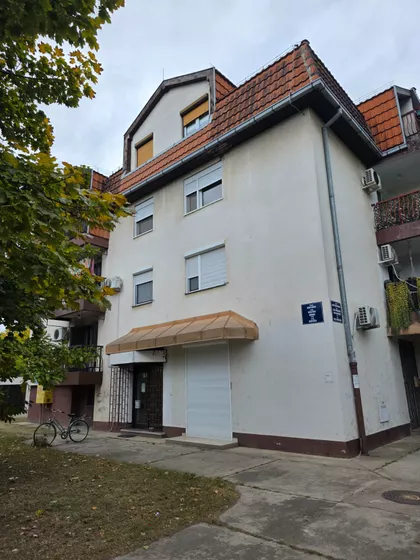 Save Kovačevića 53 | 4zida.rs