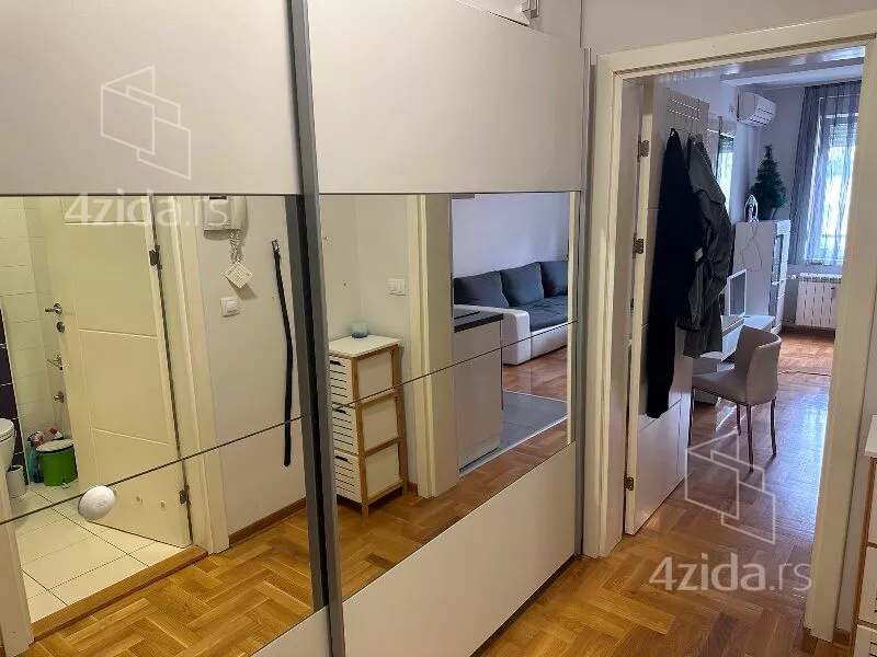 Garsonjera | 4zida