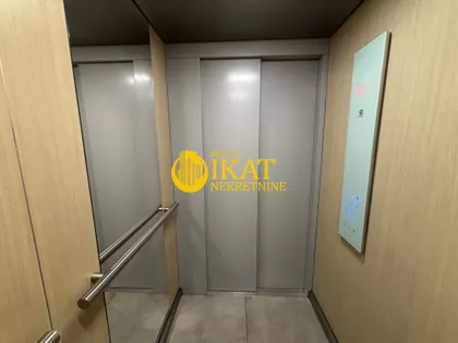 Južni Bulevar | 4zida.rs