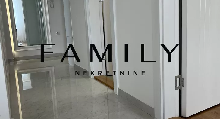 Četvoroiposoban stan | 4zida