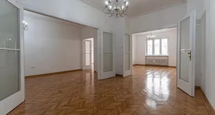 Trg Nikole Pašića 9 | 4zida.rs