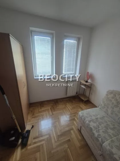 Branka Radičevića | 4zida.rs