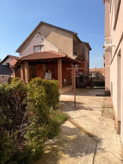 Gradske lokacije | 4zida.rs