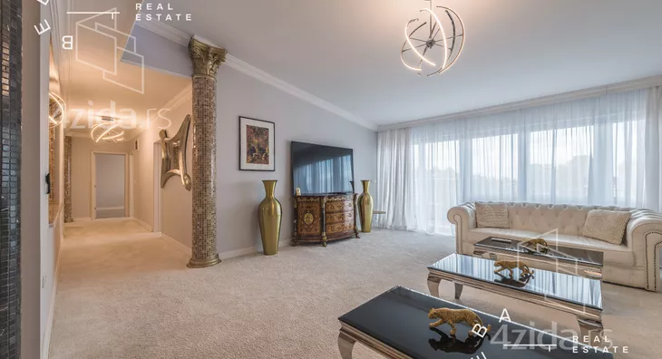 Šestosoban stan | 4zida