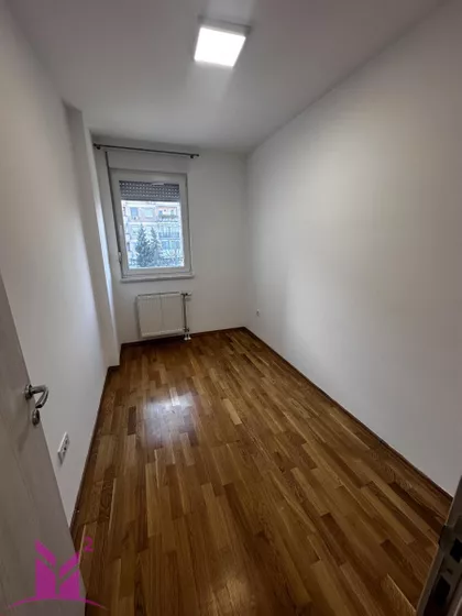 Petrovaradin | 4zida.rs