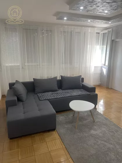 Vladimira Tomanovića | 4zida.rs