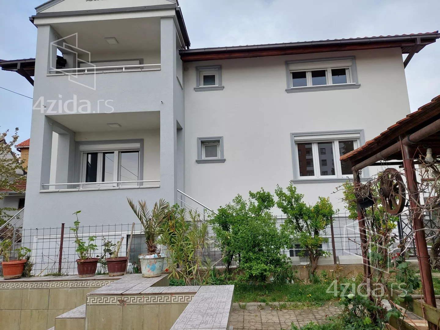 3-etažna kuća | 4zida