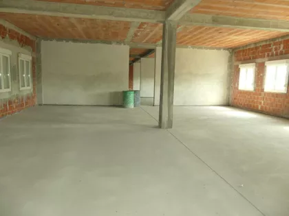 Međureč | 4zida.rs