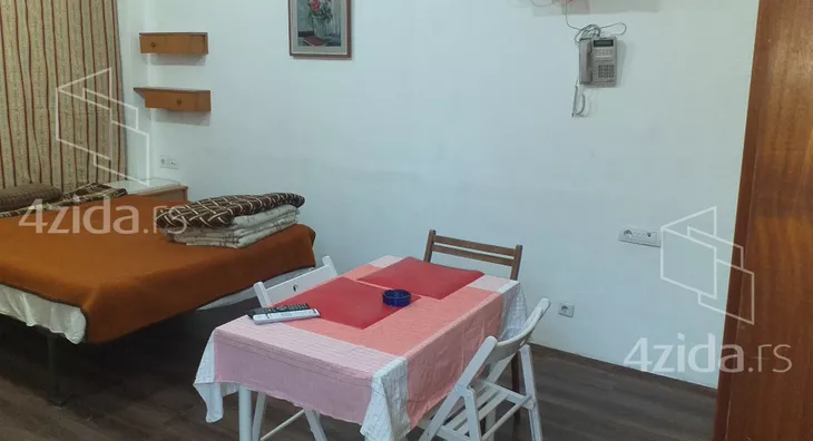 Garsonjera | 4zida