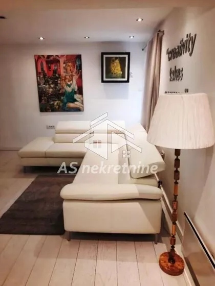 Sarajevska | 4zida.rs