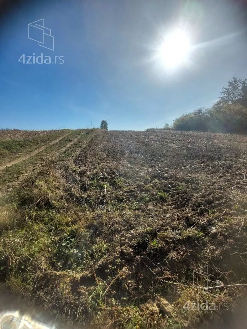 Građevinsko zemljište | 4zida