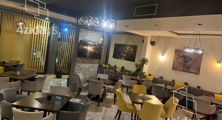 Ugostiteljski objekat | 4zida