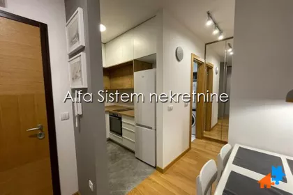 Crveni Krst Vračar | 4zida.rs