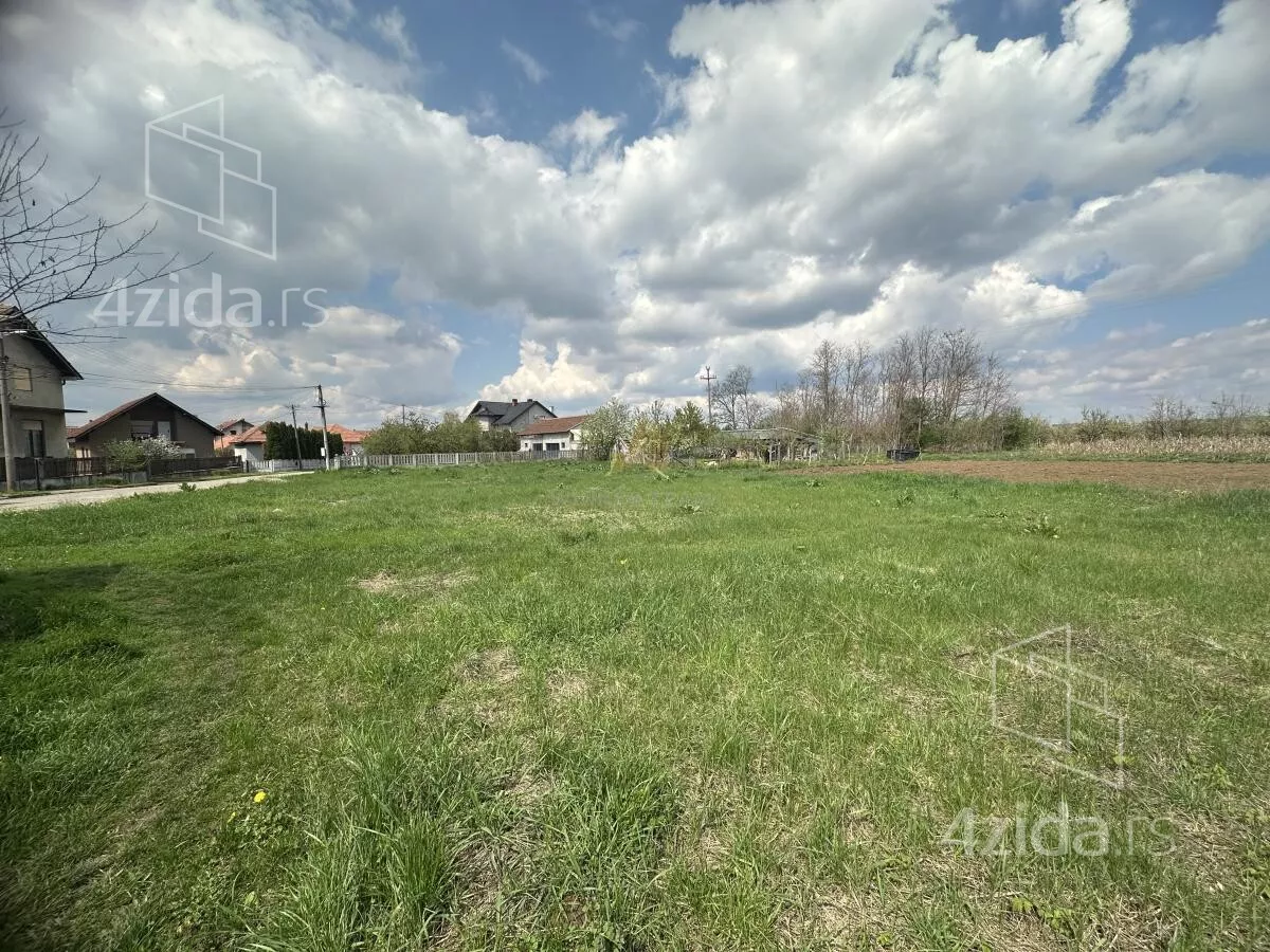 Plac | 4zida