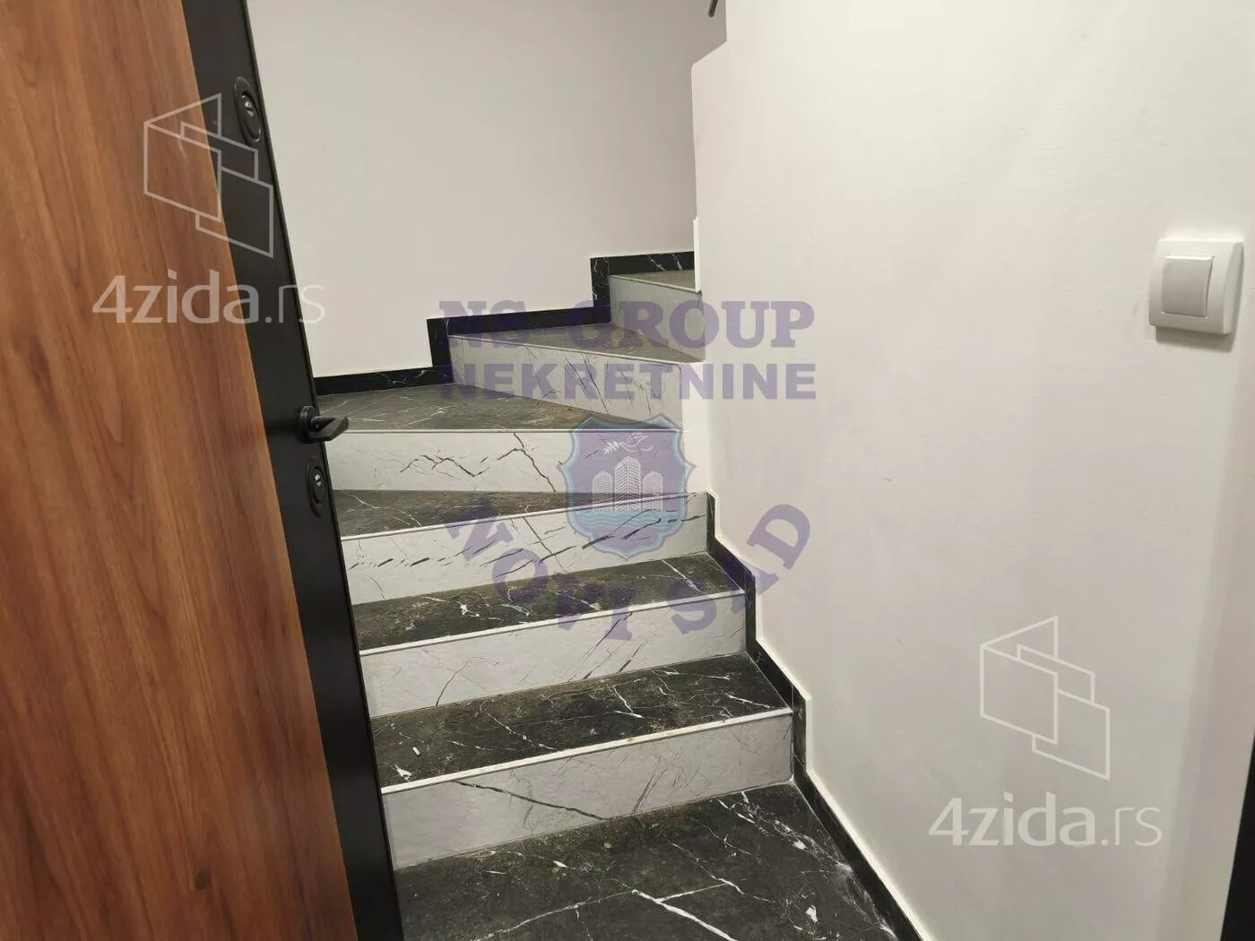 Petosoban stan | 4zida