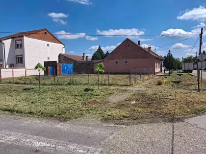 Braće Laković 100 | 4zida.rs