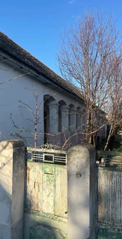 Novi Karlovci | 4zida.rs