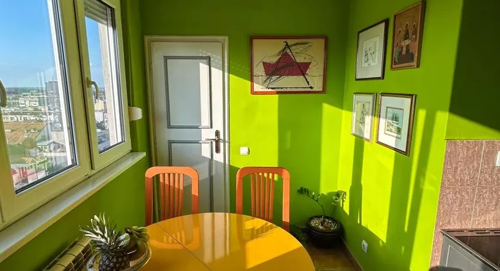 Petosoban stan | 4zida