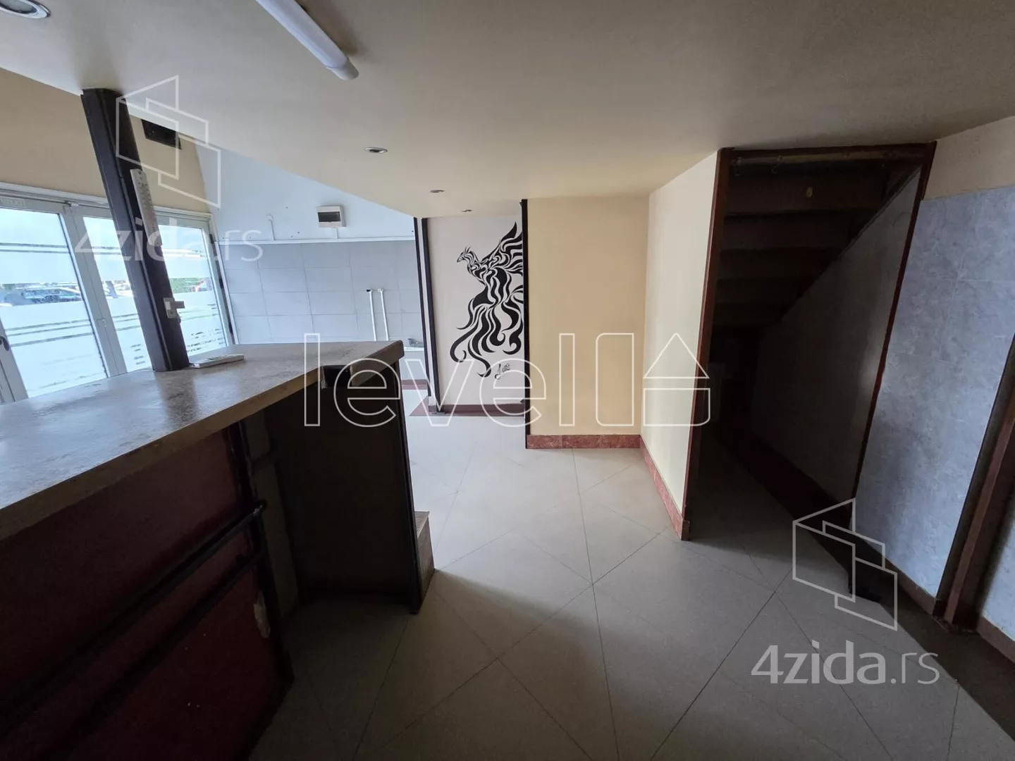 Poslovni prostor | 4zida