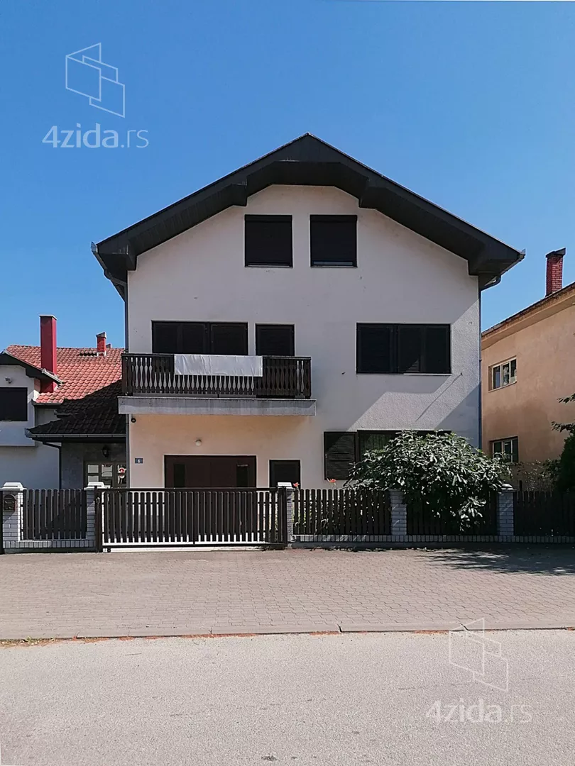 2-etažna kuća | 4zida