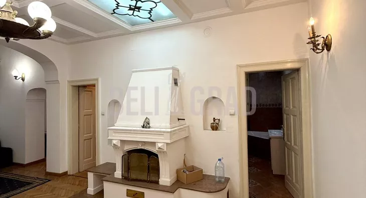 Šestosoban stan | 4zida