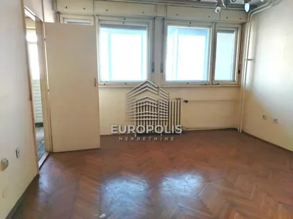 Bulevar Arsenija Čarnojevića | 4zida.rs