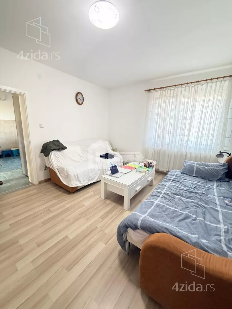 полуторакомнатная квартира на продажу, Добривой Йовановича, 60.000€, 49m² — фото