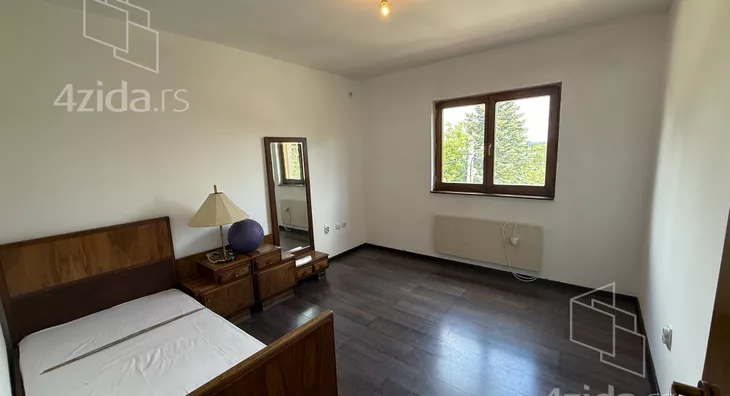 4-etažna kuća | 4zida