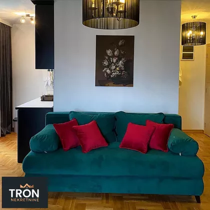 Nemanjina | 4zida.rs