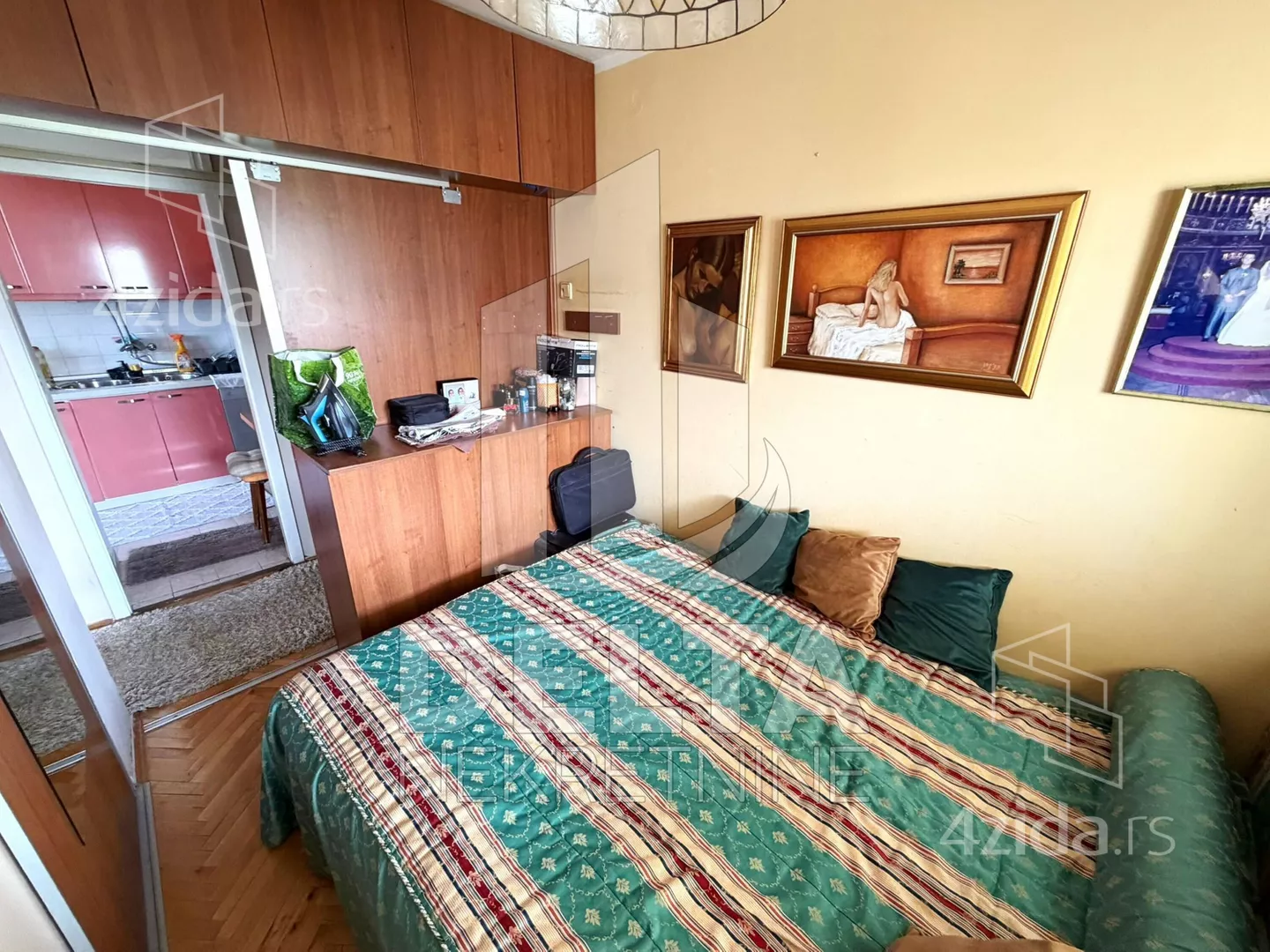 Troiposoban stan | 4zida