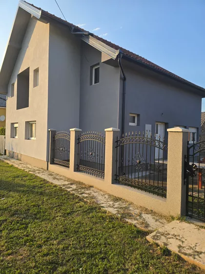 Miloša Crnjanskog 130 | 4zida.rs