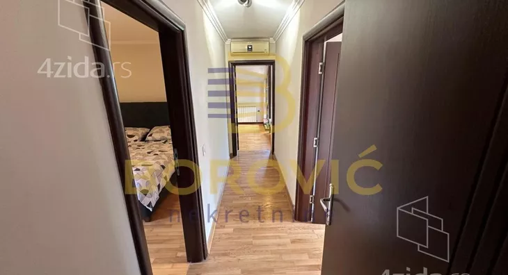 Petosoban stan | 4zida